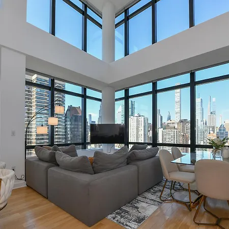 Apartamento Opulent 2Br Duplex - Iconic Midtown Views